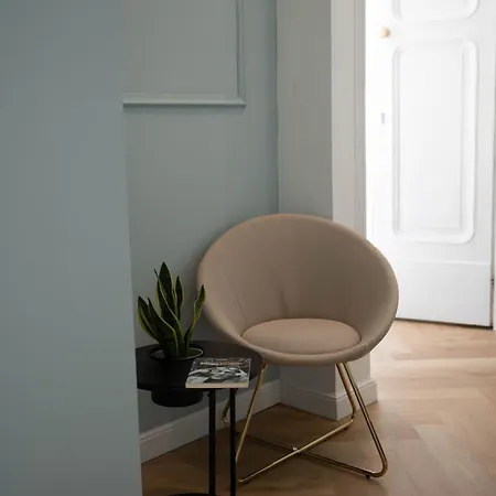 Boutique Luxury Gasthuis 4*